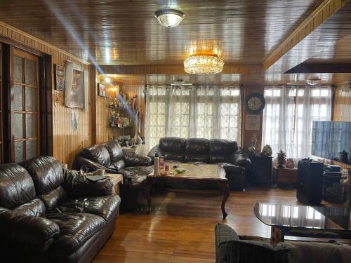 Ngawang homestay