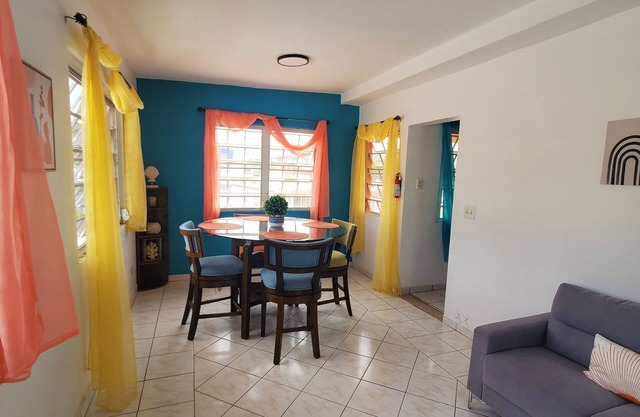 Nice 2-bedroom 2nd floor apartment with AC, WiFi in fabulous Fajardo and views