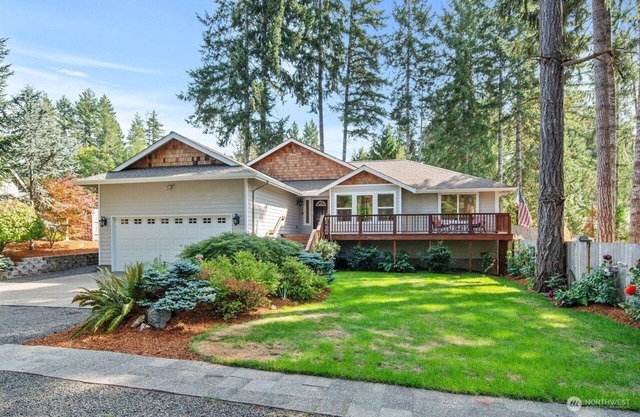 Nice 3-bedroom house in Allyn