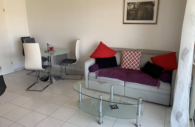 Nice apartment at about 200 m from the beach