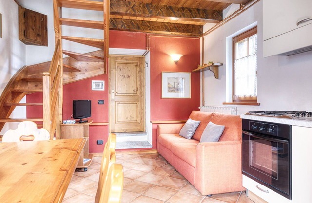 Nice apartment for 5 guests with TV, balcony, pets allowed and panoramic view