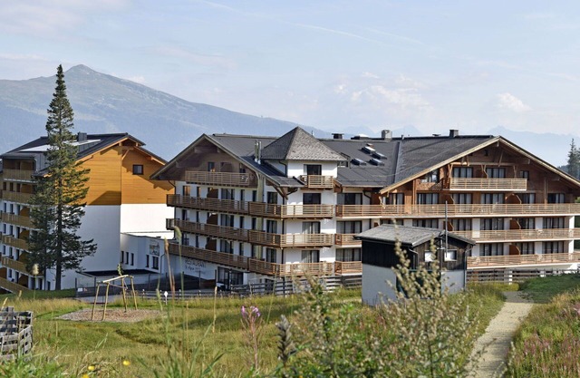 Nice apartment for 6 guests with WIFI, pool, TV, balcony, pets allowed and panoramic view