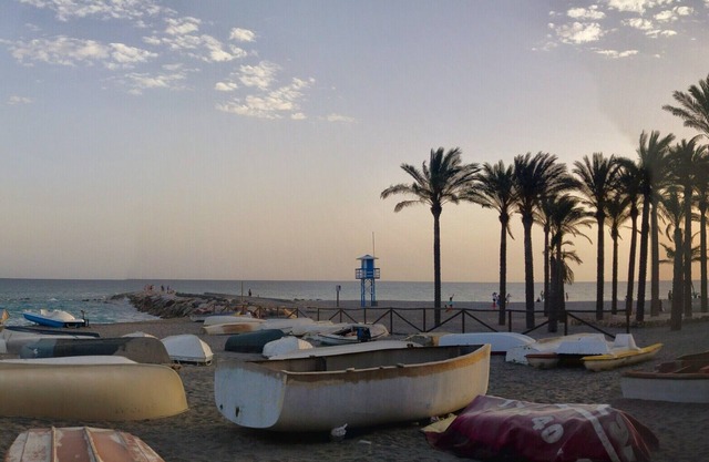 Nice cozy apartment near the beach