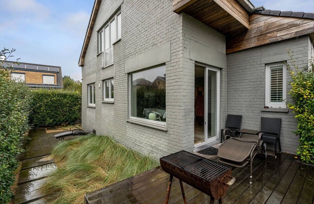 Nice holiday home in Westende-Bad with sauna and pingpong