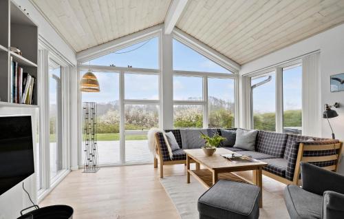 Nice Home In Haderslev With Lake View