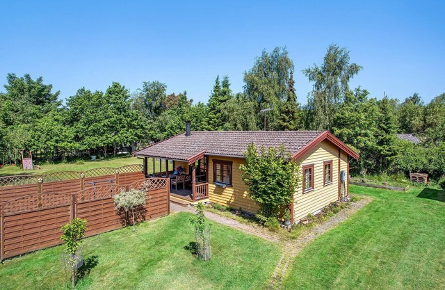 Nice home in Højby with WiFi