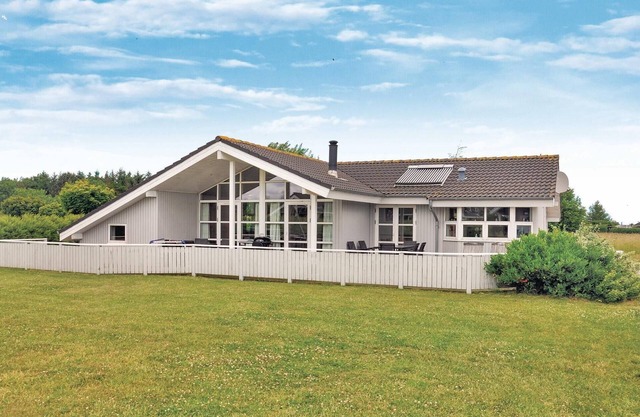 Nice home in Otterup with sauna