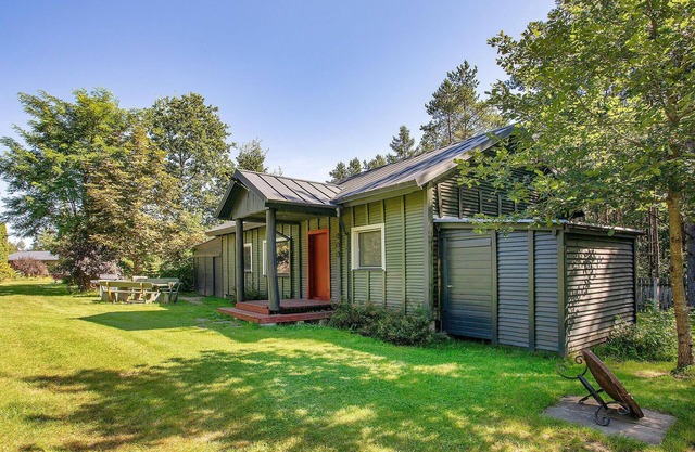Nice home in Poblocie with sauna