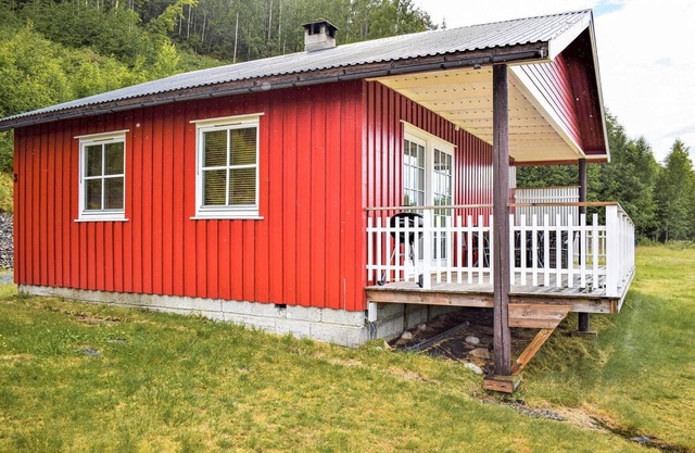 Nice home in Vrådal with kitchen
