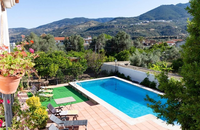 Nice house with terrace, private pool