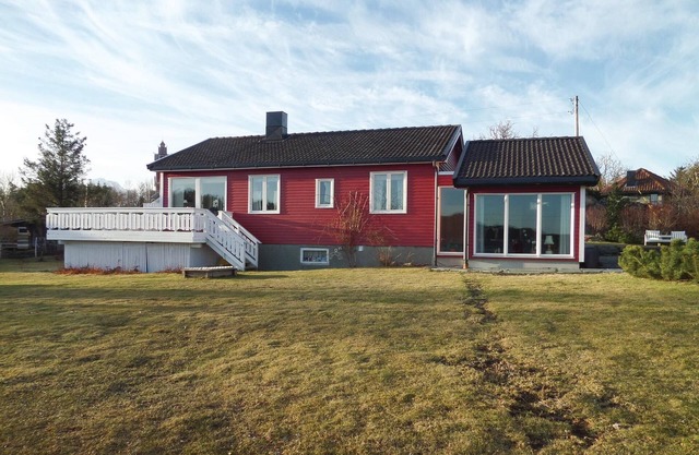 Nice studio in Gravdal with kitchen