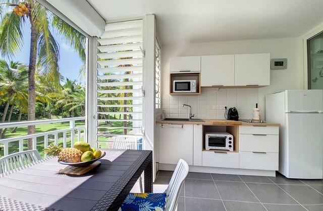 Nice studio ☼ sea and pool ☼