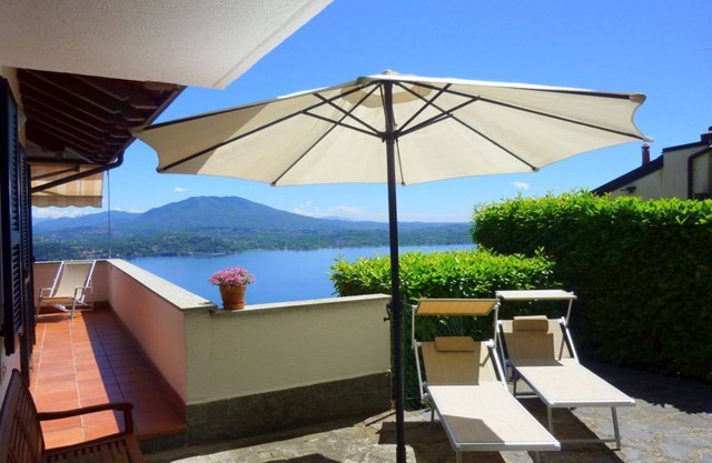 "NIDO SUL LAGO" - The Lake Relax!