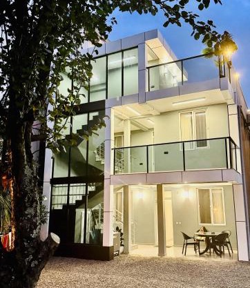 Nika house
