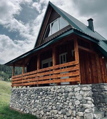Nomad Lodge Zminica