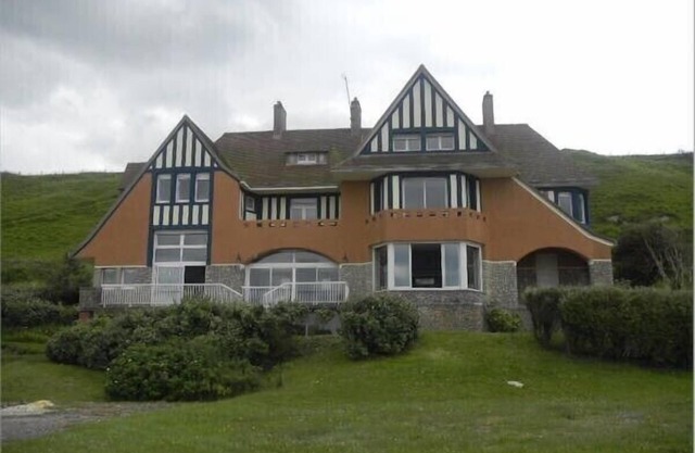 Normandy Ocean Front Villa, Omaha Beach, Historic D-Day Landing Beach, France