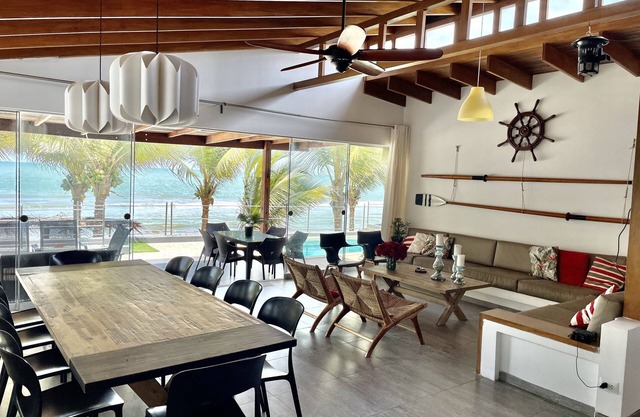 North Paradise Zorritos - Beach front house great for friends and family!