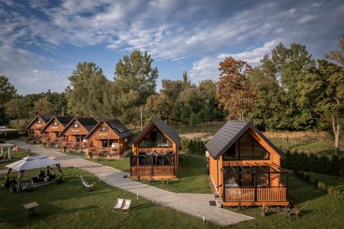 Nova Osada Widok na Góry - domki z gorącą balią z jacuzzi
