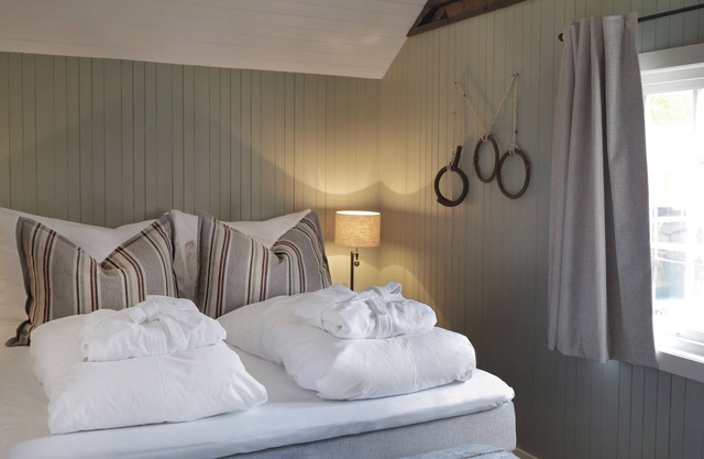 Nusfjord Village & Resort