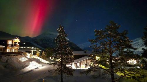 Ny og moderne hytte i Stryn