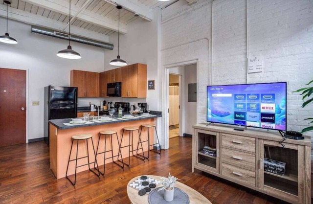 NY Style Loft w/KingBed