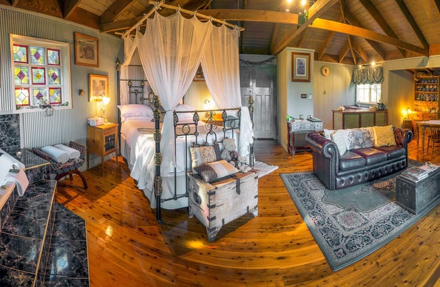 Observatory Cottages