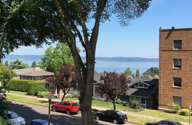 Ocean View, 2 Baths, 2 Bedrooms, No Stairs, Best Area, WD, Jacuzzi Bath, Balcony, View, 925sf