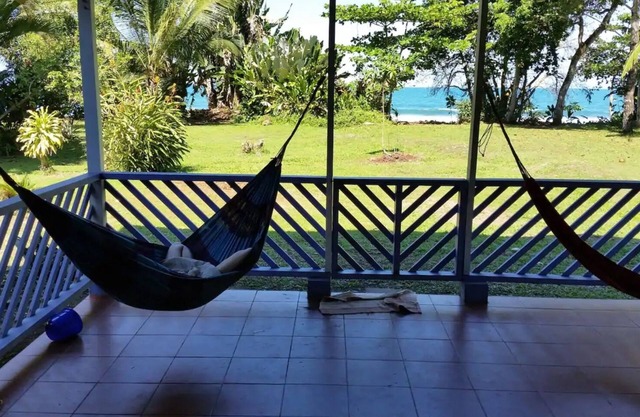 Ocean View, Fiber Internet, Steps to beach