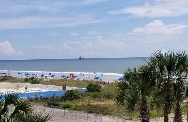 Ocean View Studio at the OceanFront Landmark Resort with awesome water amenities