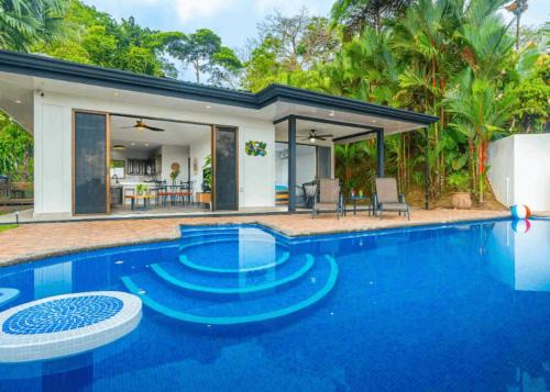 Ocean Views-private-pool-easy Access-ojochal-gate