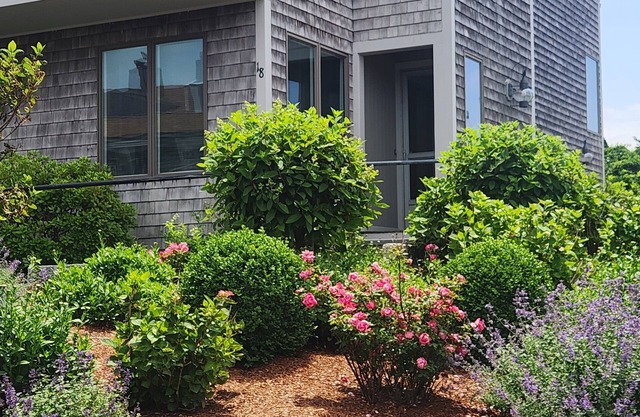 Oceanfront 3BR condo. 1600 sq ft of extended stay! Weekly and Monthly discounts!