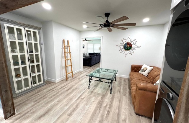 Oceanfront Comfort Unit#1