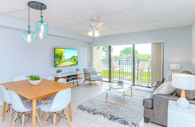 Oceanfront - Ground Floor - Steps to the Beach - Next to Cocoa Beach Pier