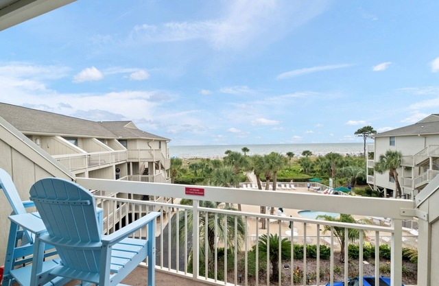 Oceanfront Hilton Head Condo 328 | Pool, Balcony & Family-Friendly