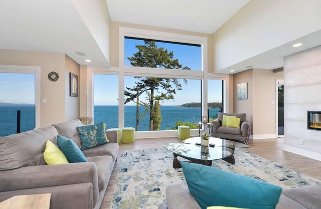 Oceanfront Oasis Luxury Family Retreat