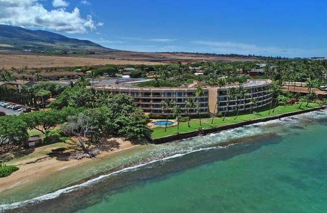 Oceanfront Resort 1BR Garden View + Beach BBQ Pool
