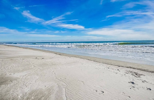 Oceanfront resort on Cocoa Beach - Spacious 2-bedroom, 2 bath Oceanview unit