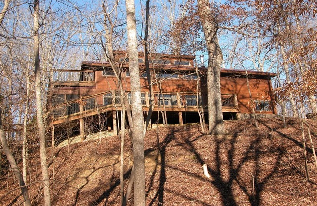 Off-Grid Solar Lakefront House/Private 80+ Wooded Acres On Nolin Lake