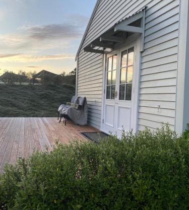 Ohariu Farm Cottage