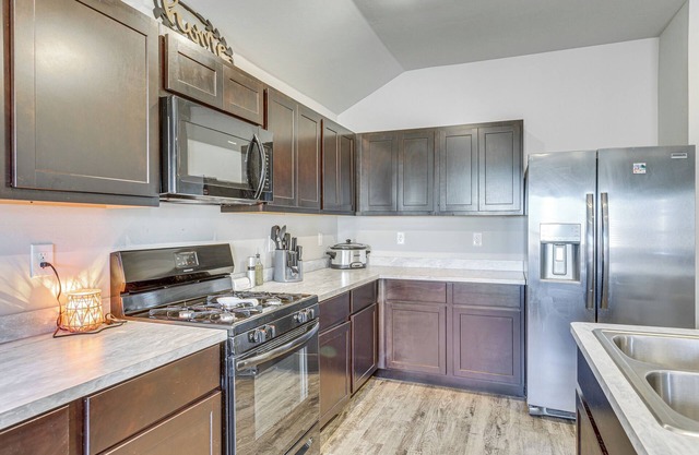 OKC Area Home: 22 Mi to Downtown