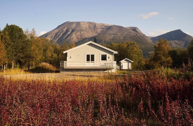Oksfjordhjem a fantastic vacation home in the middle of Bergen, family friendly