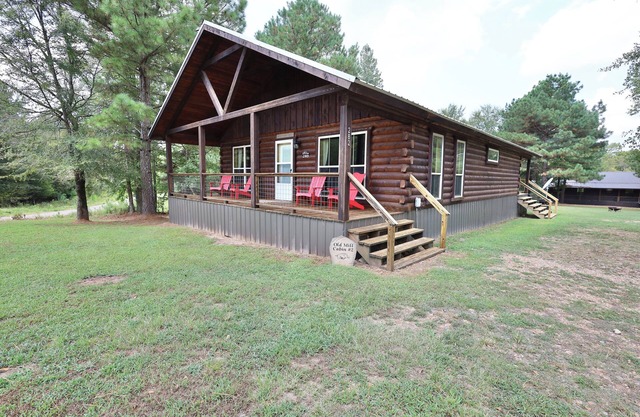 Old Mill Cabin #2 - on the Little MO River, large yard, newly updated!