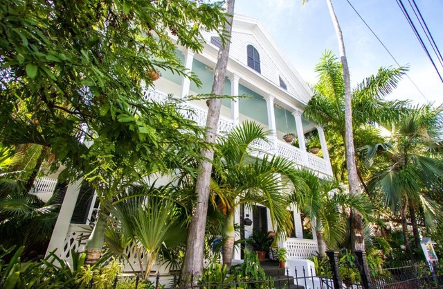 Old Town Manor