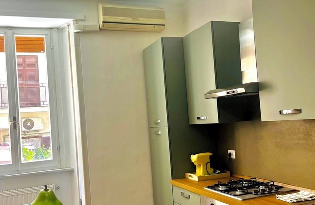 Old Town Nest - Montegrappa Street