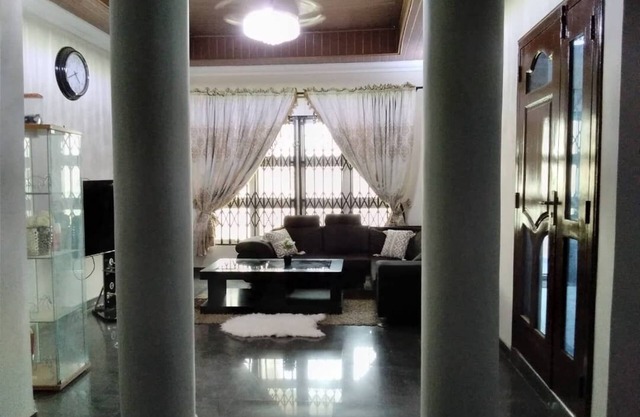 Omo Luxury Home/ Long & Short Stay