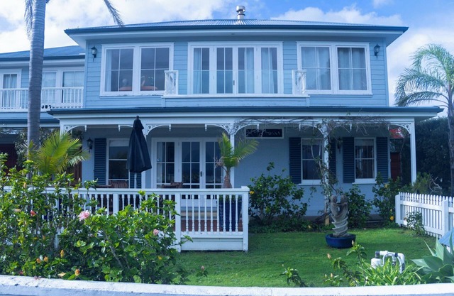 On the absolute waterfront of Kororareka Russell with magnificent views