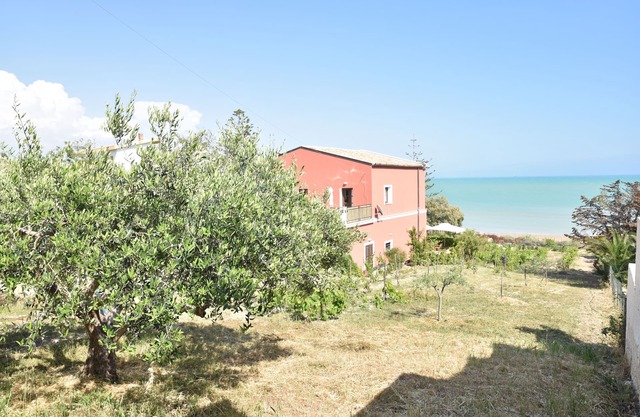 On the beach at the Scala dei Turchi - Mistral