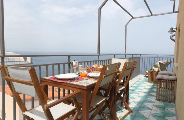 Ondina (by Vacation Service)