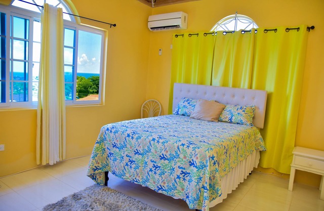 one bedroom cozy and quiet neighborhood 10min from ocho rios town