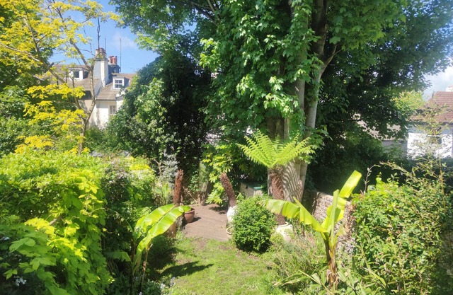 One-bedroom apartment with private garden near to Brighton Station - Seven Dials